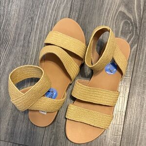 Tan Steve Madden Sandals